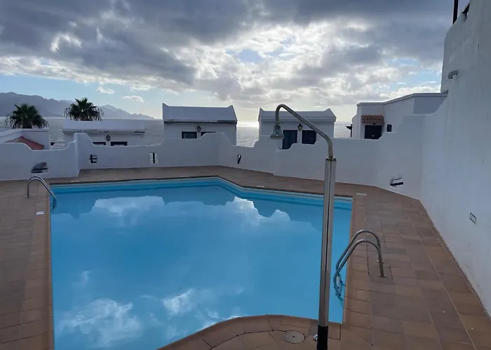 Cliffs Edge * Gáldar